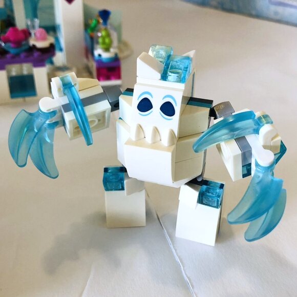 LEGO Disney Frozen 43172 Elsa's Magical Ice Palace Complete Manual Box Separator - Picture 12 of 15